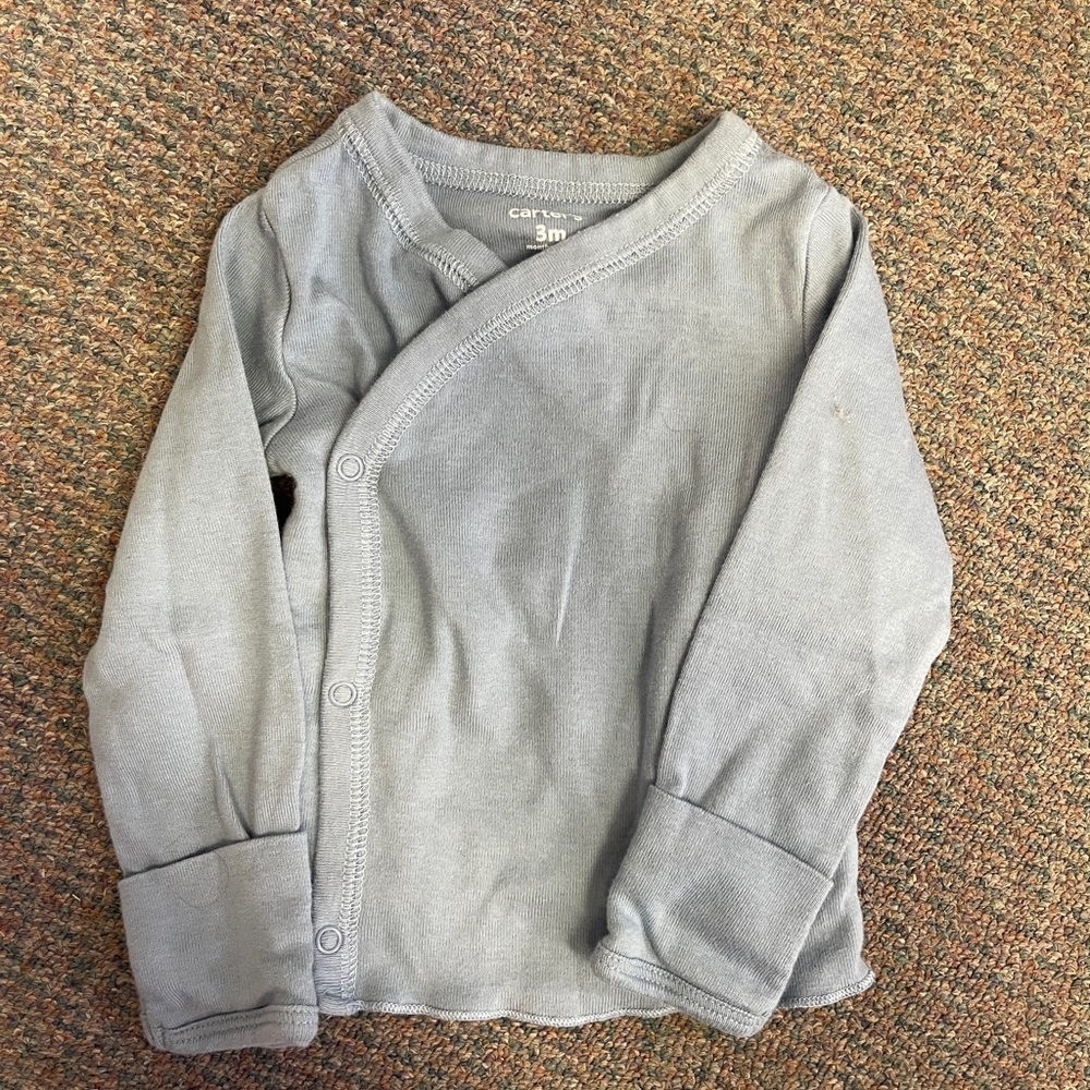 🚨CLEARANCE 0124-72 Carters Grey Infant Shirt